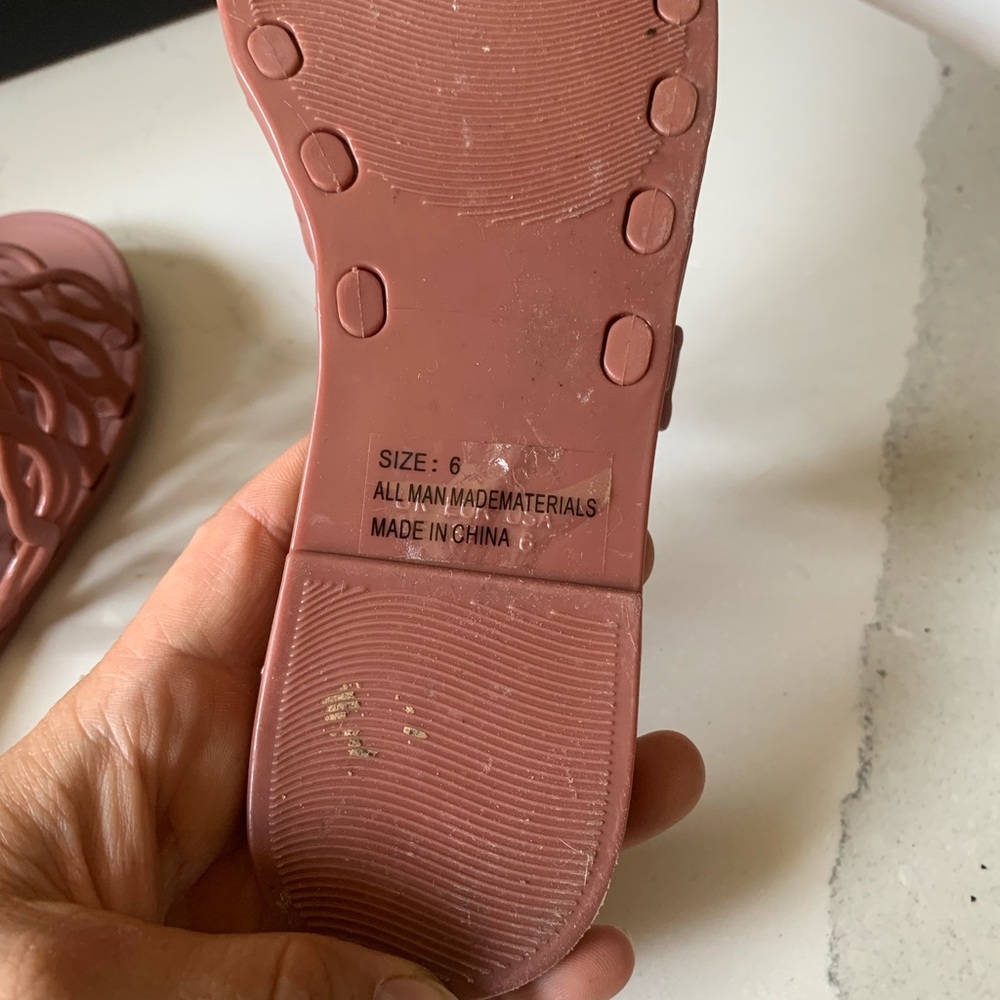 Sandals - Picture 5 of 5